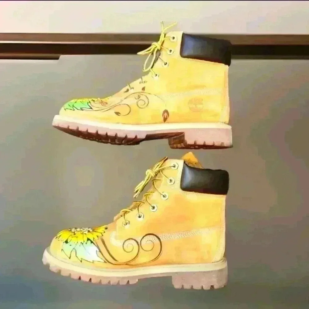 623hc. Custom Hand Painted Sunflower Timberland Premium Waterproof Boots Wheat - Picture 8 of 12